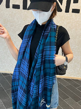 China Replica Burberry Scarf 54usd Only